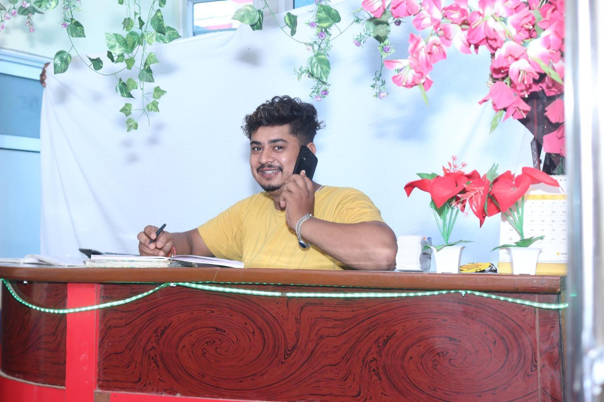 Punjabi Dhaba Lodge & Restaurant Rummindei Ngoại thất bức ảnh